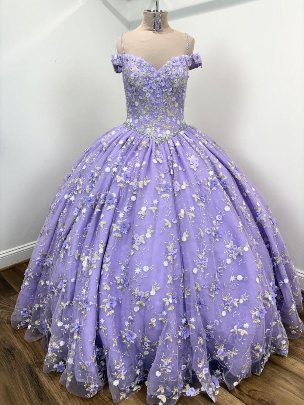 Lavender Princesa Ariana Vara PR30084 Ball Gown Size 10 – Quince Prom Pageant Dr